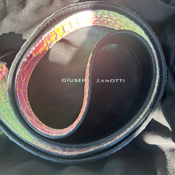 Giuseppe Zanotti Belt (Crocodile print) 1 of 1 - Picture 5 of 9